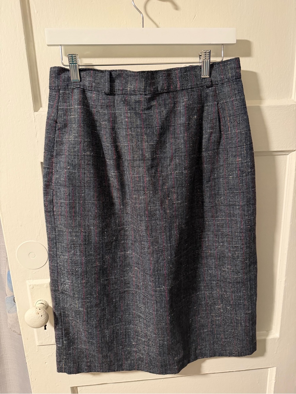 Vintage 90s Worthington Red Grey Wool Blend Pencil Skirt Size 14  (Modern 8-10)